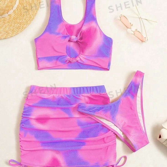 💙NEW in bag - 3 piece bikini set 💗 - Picture 2 of 3